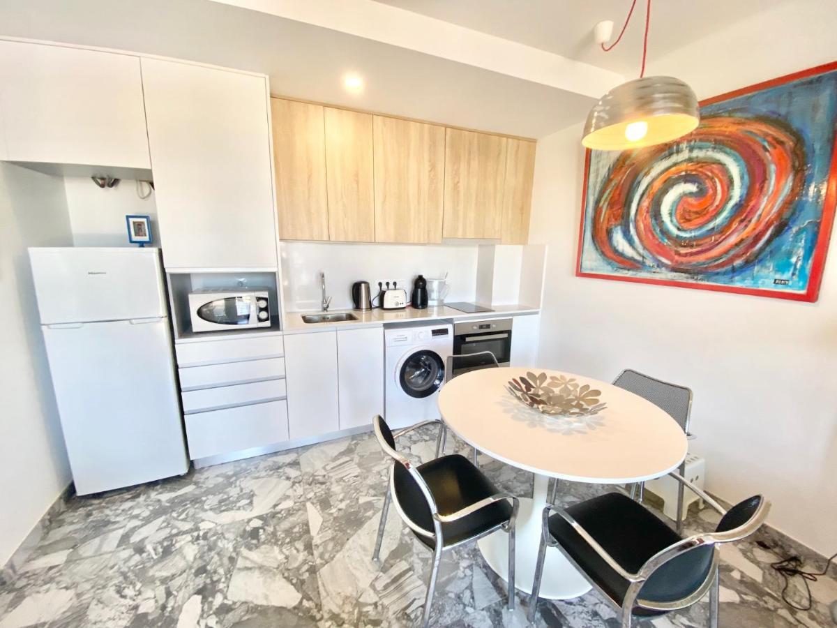 Apartamento Centro De Denia 1Ra Linea, Vistas Puerto Y Mar Екстериор снимка